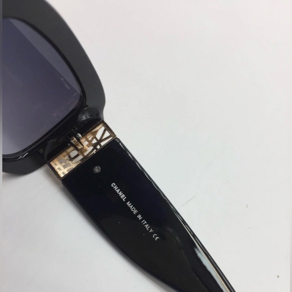 CHANEL Black and Gold Rectangular Sunglasses - Picture 7 of 11
